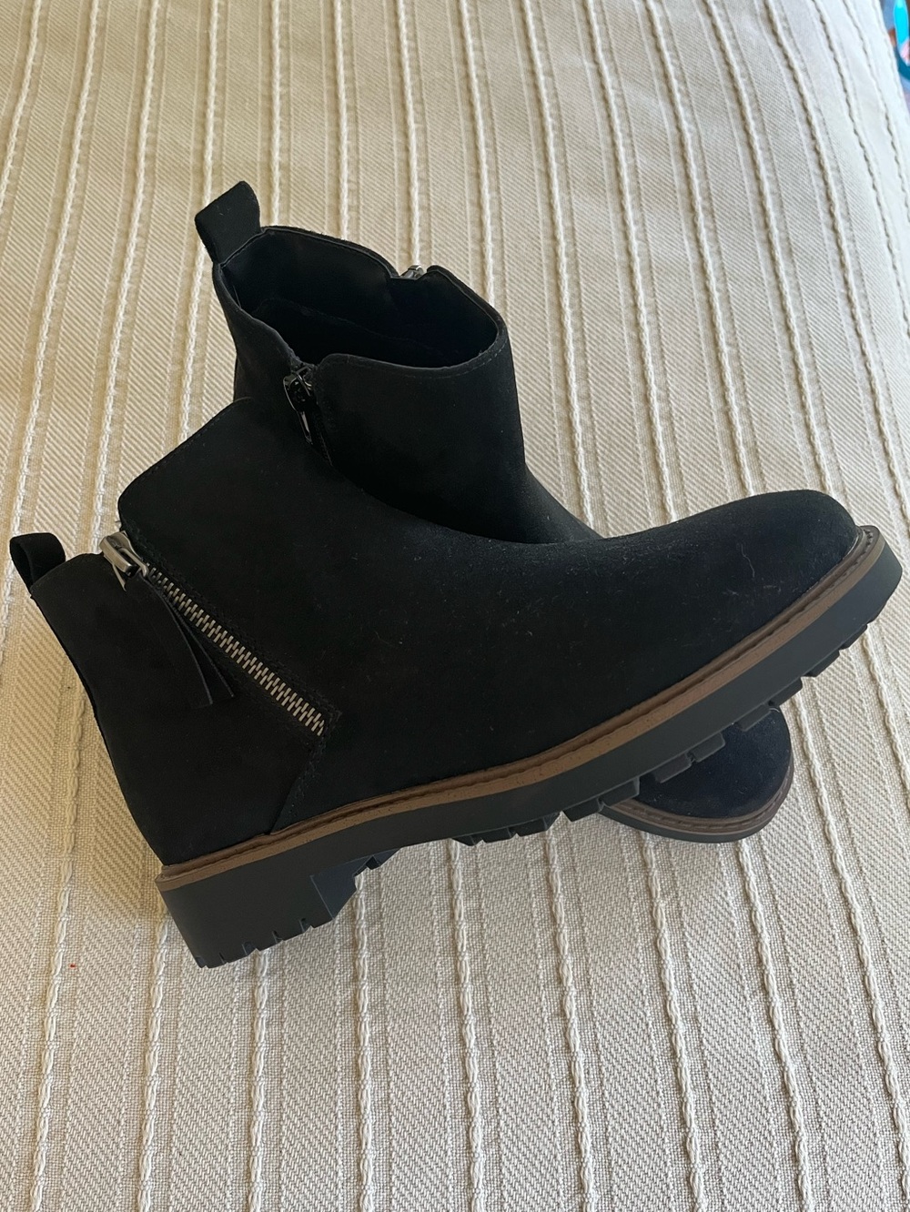 Esprit Saige black faux suede ankle bootie